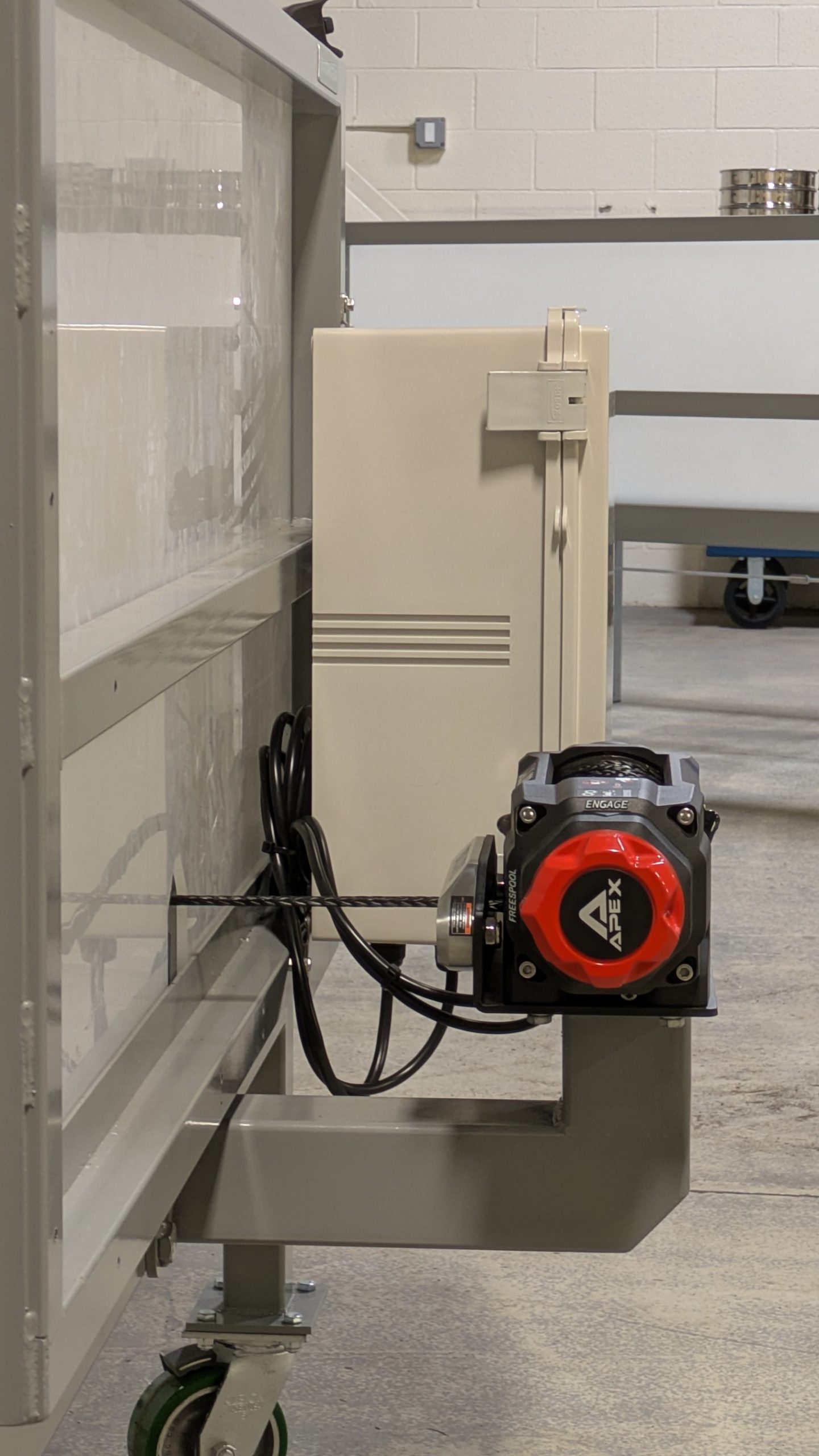 Wormgear CFT System E Winch Detail Winch Sideview